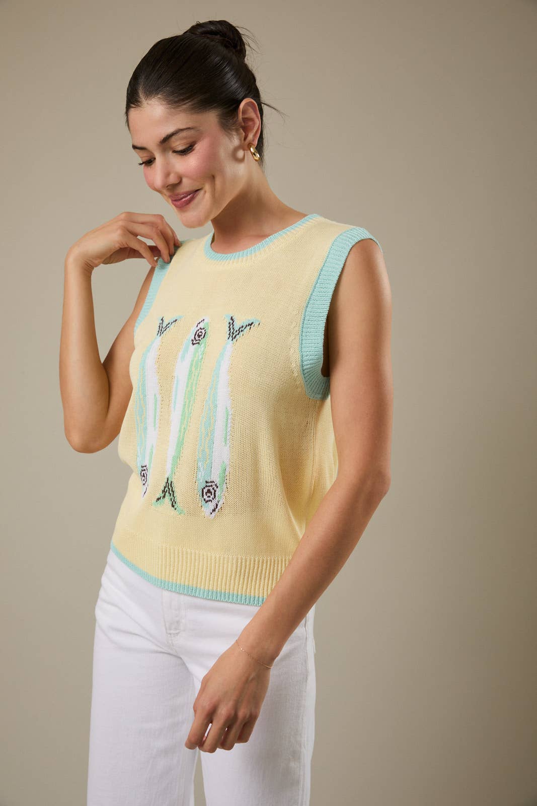 Sardine Sleeveless Sweater