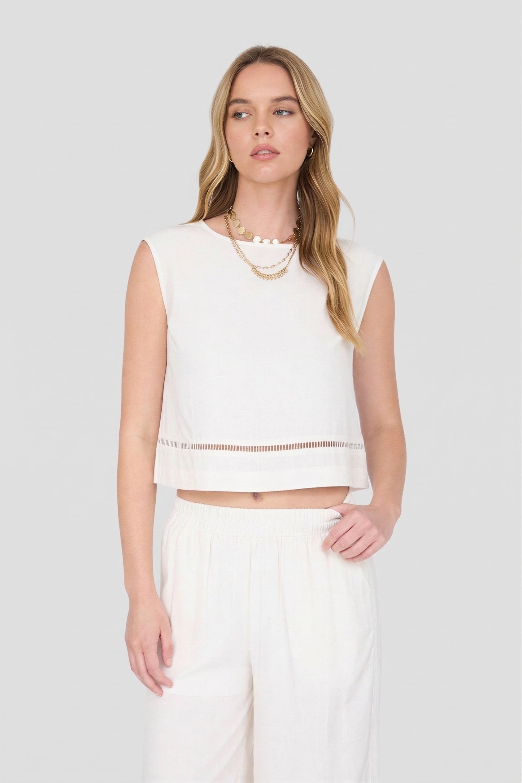 Sleeveless Ladder Lace Trim Linen Top