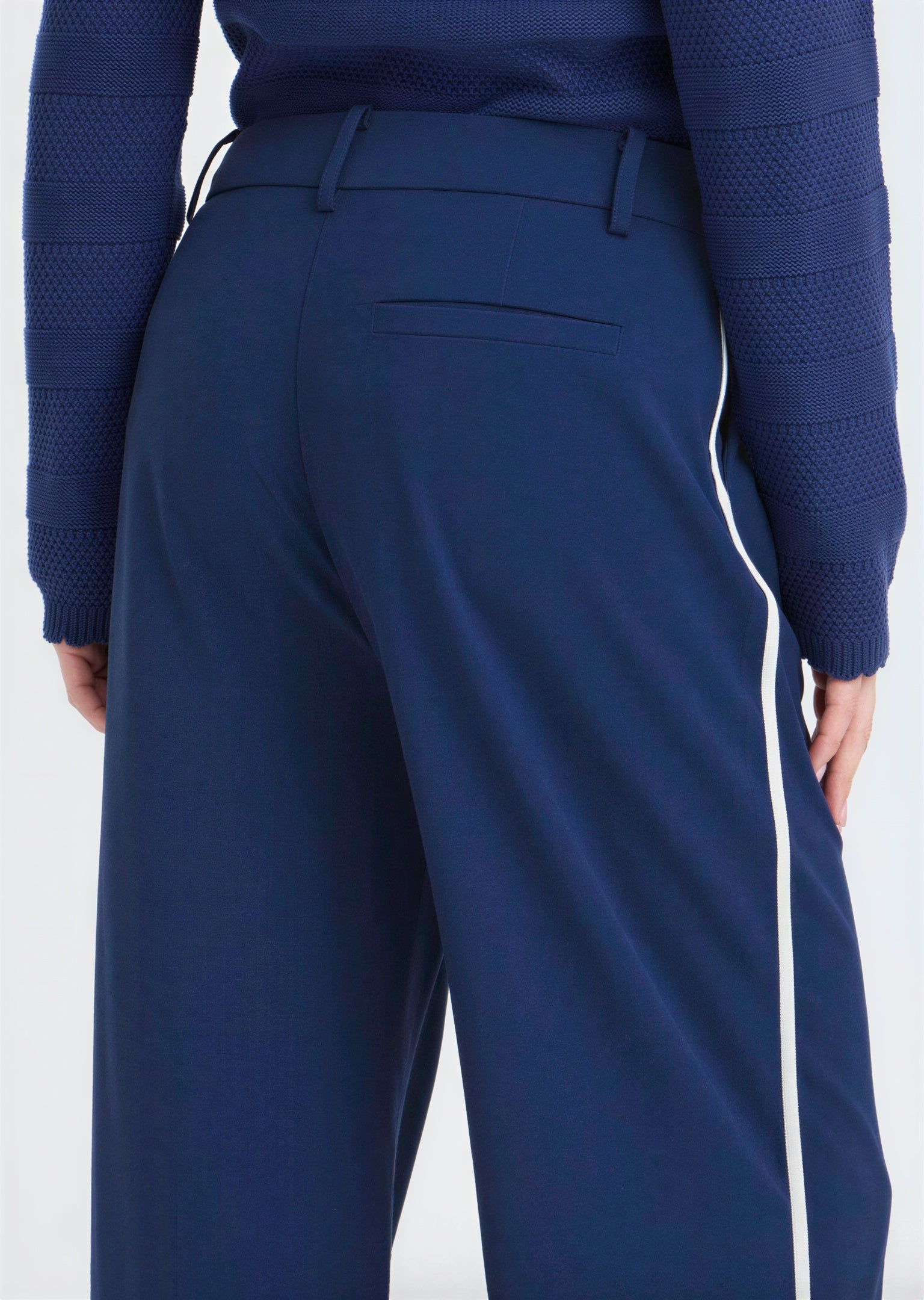 Bydanta Piping Pants