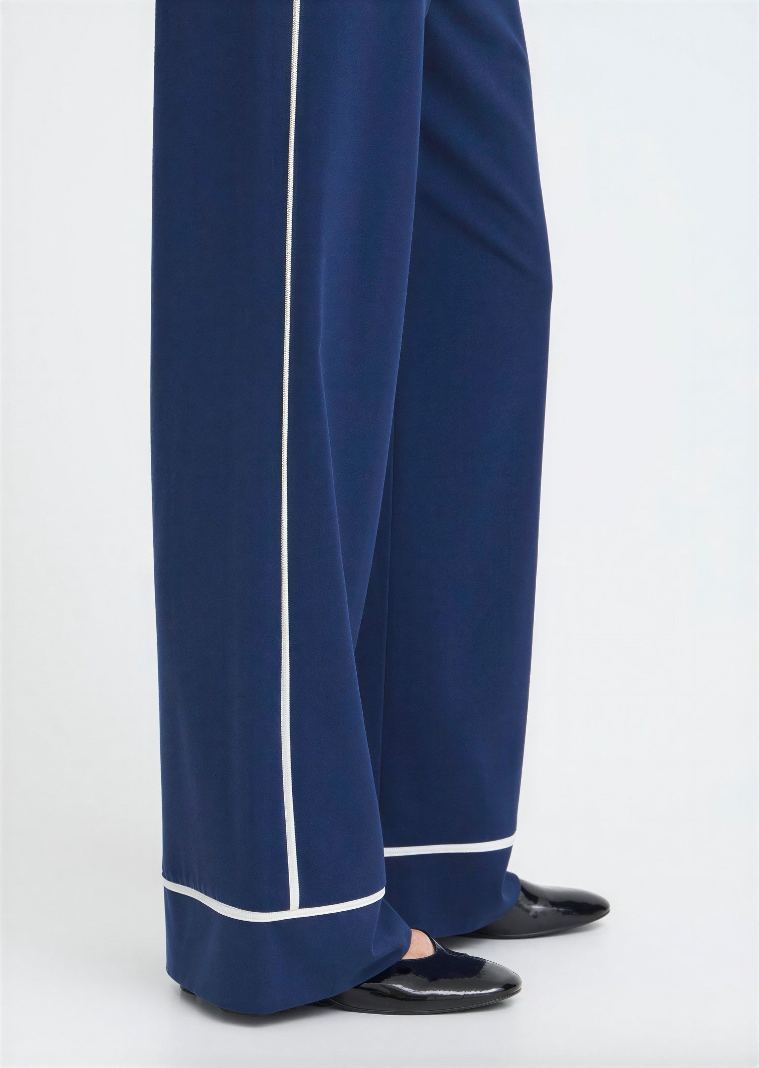 Bydanta Piping Pants