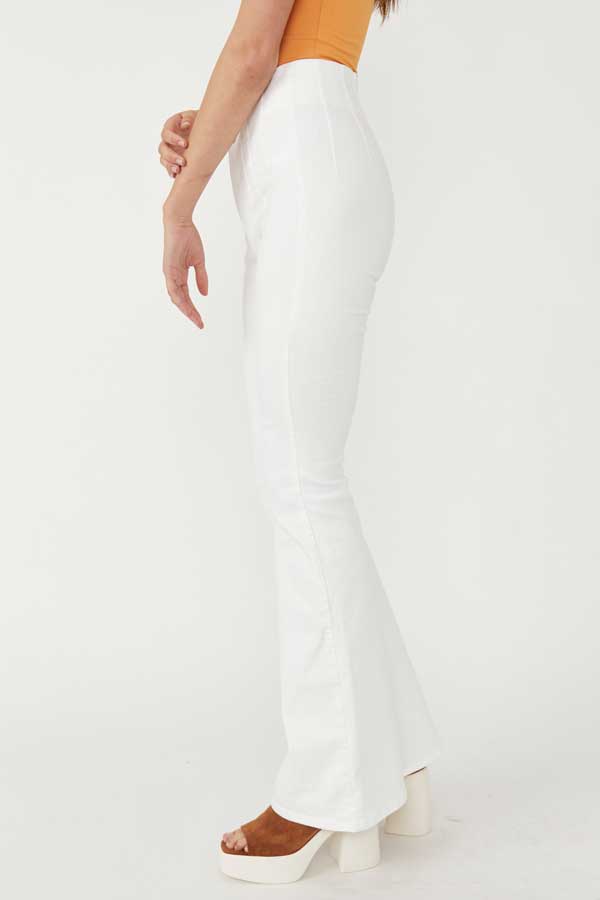 Free People Jayde Flare Jeans white side | MILK MONEY milkmoney.co | free people clothing. boho chic clothing. boho fashion. boho fashion. boho clothing online. bohemian fashion. boho clothing brands. bohemian clothing brands. free spirit clothing. freedom clothing. bohemian chic clothing. bohem clothing. free people women's clothing. cute boho clothing. womens boho clothing.