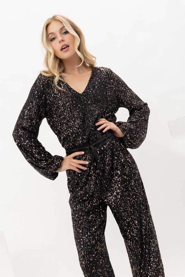 Sequins Jumpsuit black front | MILK MONEY milkmoney.co | cute clothes for women. womens online clothing. trendy online clothing stores. womens casual clothing online. trendy clothes online. trendy women's clothing online. ladies online clothing stores. trendy women's clothing stores. cute female clothes.