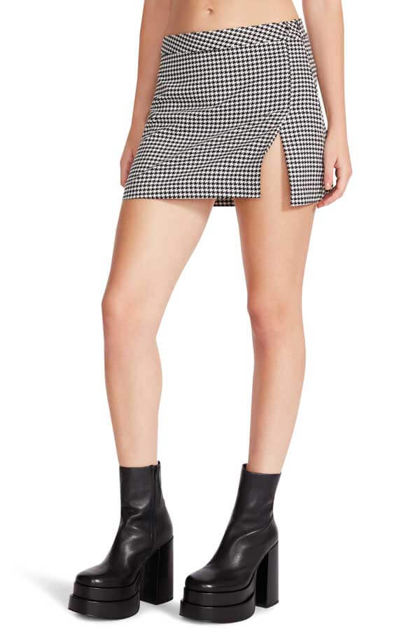 Steve Madden Cameron Skirt white side | MILK MONEY milkmoney.co | cute clothes for women. womens online clothing. trendy online clothing stores. womens casual clothing online. trendy clothes online. trendy women's clothing online. ladies online clothing stores. trendy women's clothing stores. cute female clothes.
