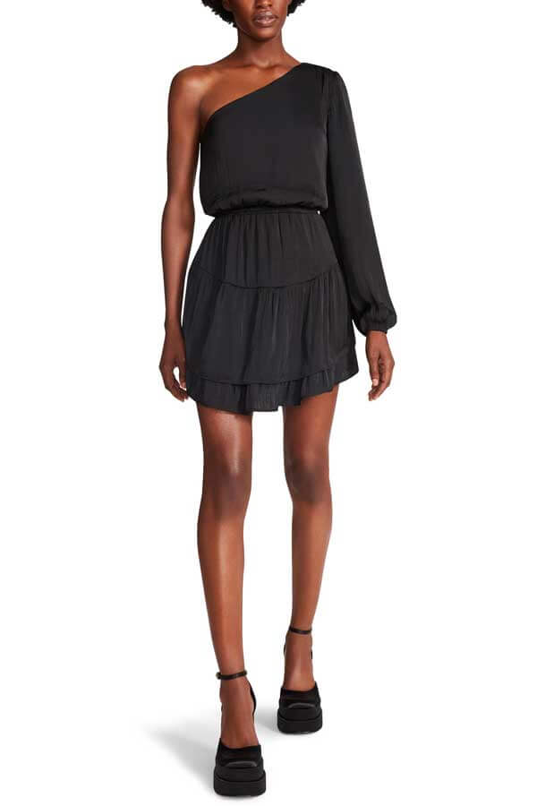 Steve Madden Zinnia Dress black front | MILK MONEY milkmoney.co | cute clothes for women. womens online clothing. trendy online clothing stores. womens casual clothing online. trendy clothes online. trendy women's clothing online. ladies online clothing stores. trendy women's clothing stores. cute female clothes.