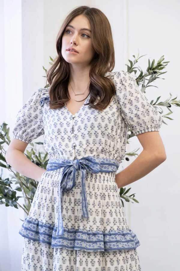 Tie Front Crop Top white front | MILK MONEY milkmoney.co | cute clothes for women. womens online clothing. trendy online clothing stores. womens casual clothing online. trendy clothes online. trendy women's clothing online. ladies online clothing stores. trendy women's clothing stores. cute female clothes.