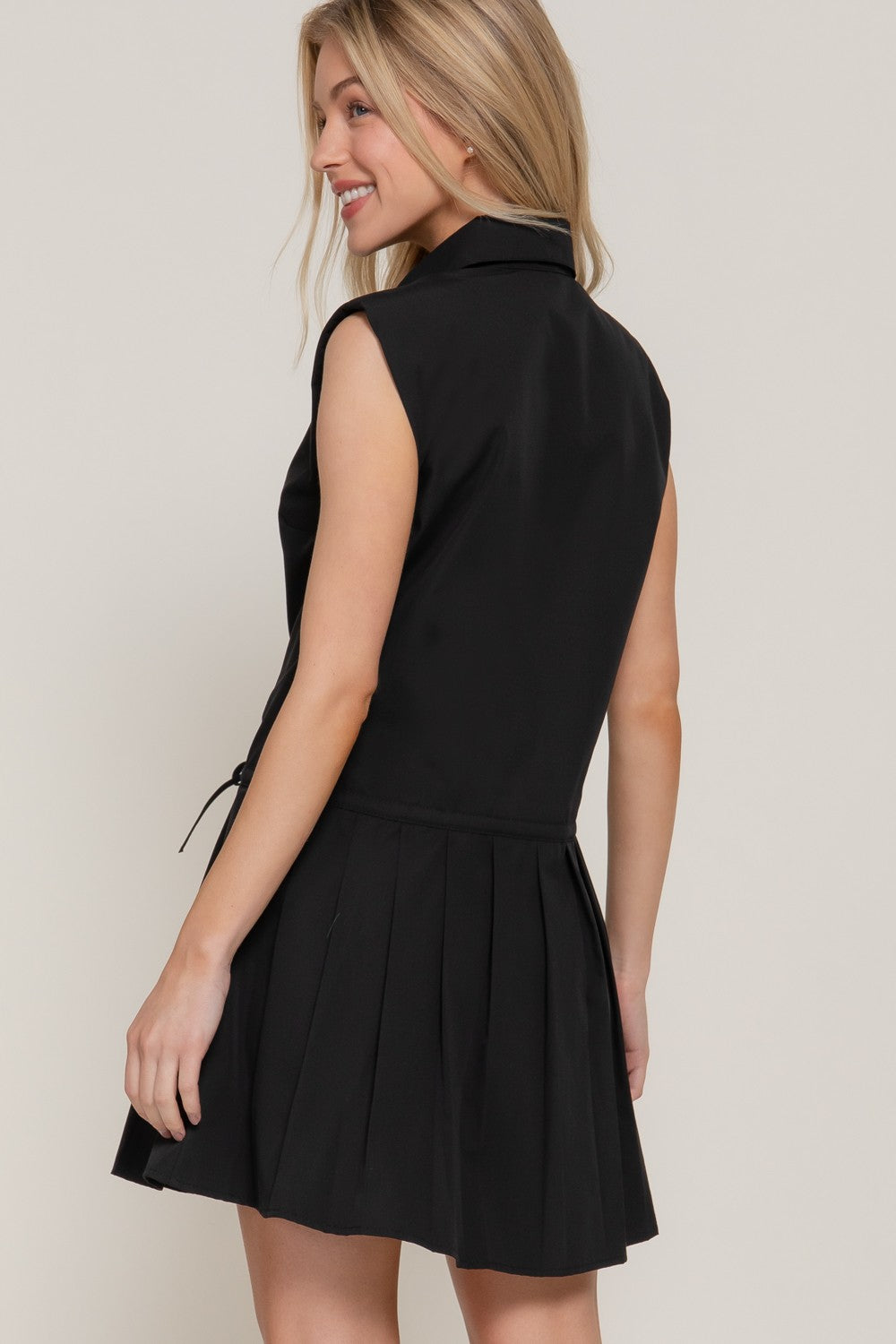 Sleeveless Button Down Pleated Dress