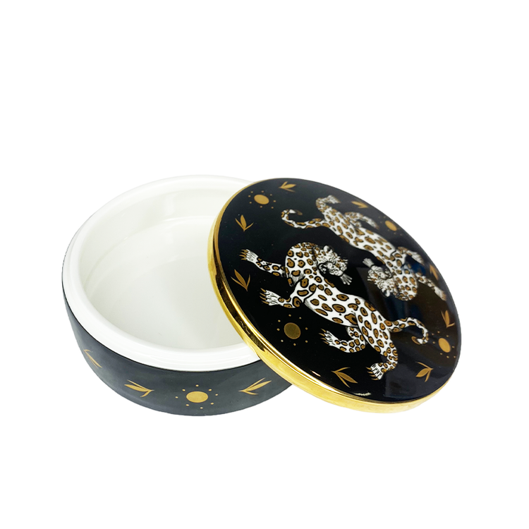 Leopard Horizon Ceramic Trinket Box front black | MILK MONEY milkmoney.co | white elephant gift ideas, gift, mother's day gift ideas, white elephant gift, gift shops near me, cute home decor, mother's day gift, cute home accents, handmade in USA, elegant home decor, luxury home, luxury gifts
Unique gifts, Best gifts for her, Gift ideas for him. Last-minute gifts
Cheap gift ideas, Gifts for women, Luxury gifts
