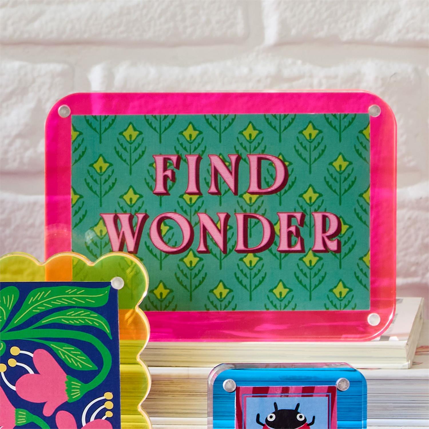 Magnetic Picture Frame