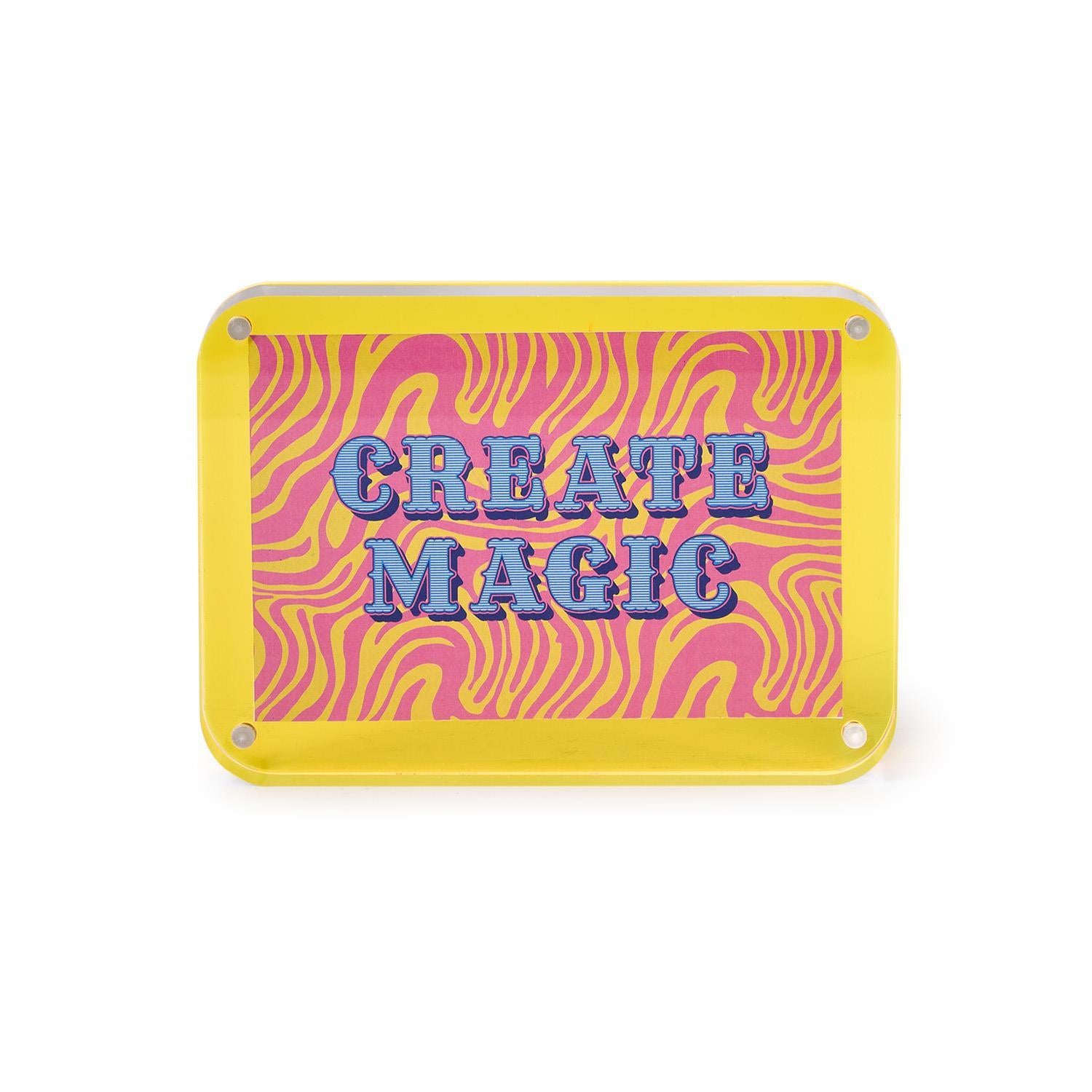 Magnetic Picture Frame