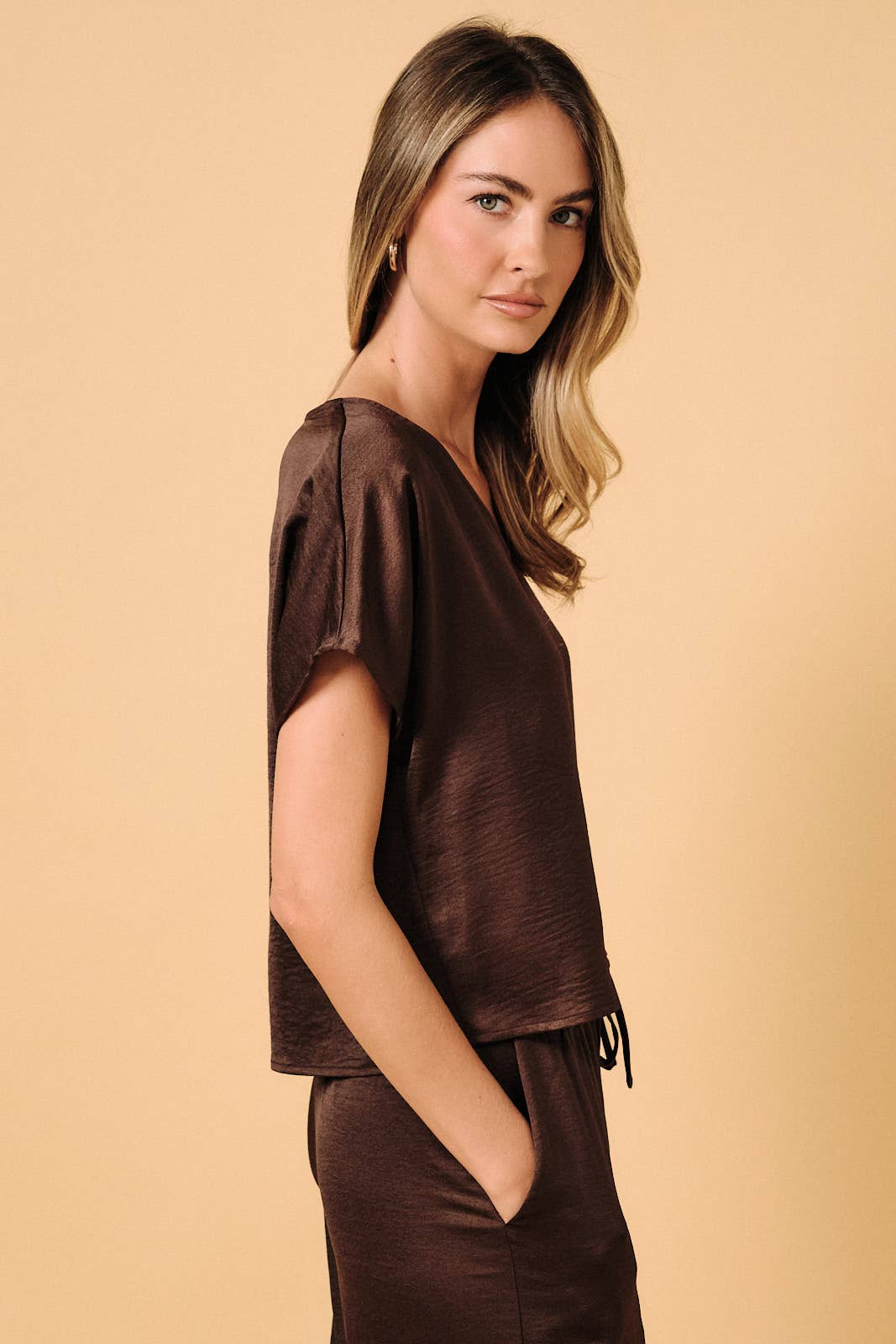 V-Neck Short Sleeve Crinkle Satin Top