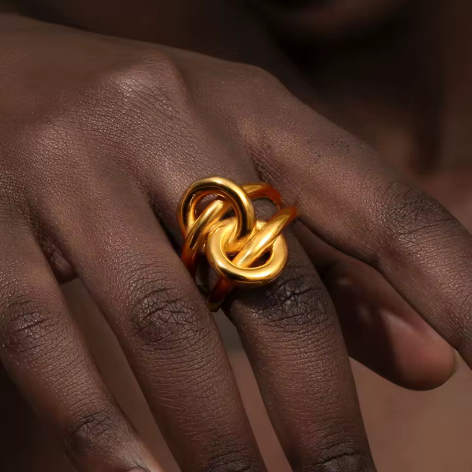 Geometric Knot Ring