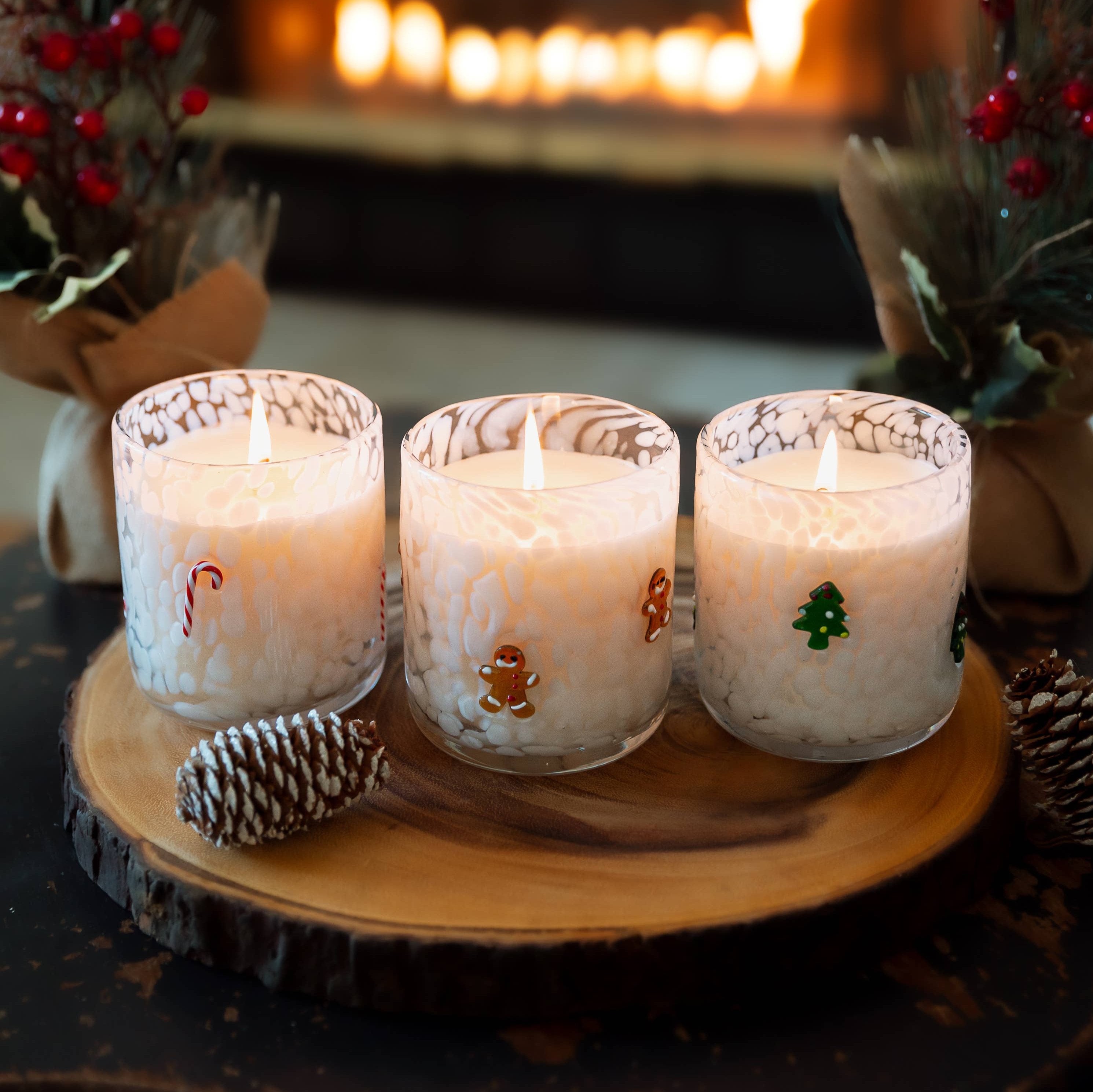 Icon Gingerbread Man Holiday Candle