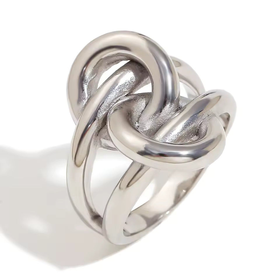 Geometric Knot Ring