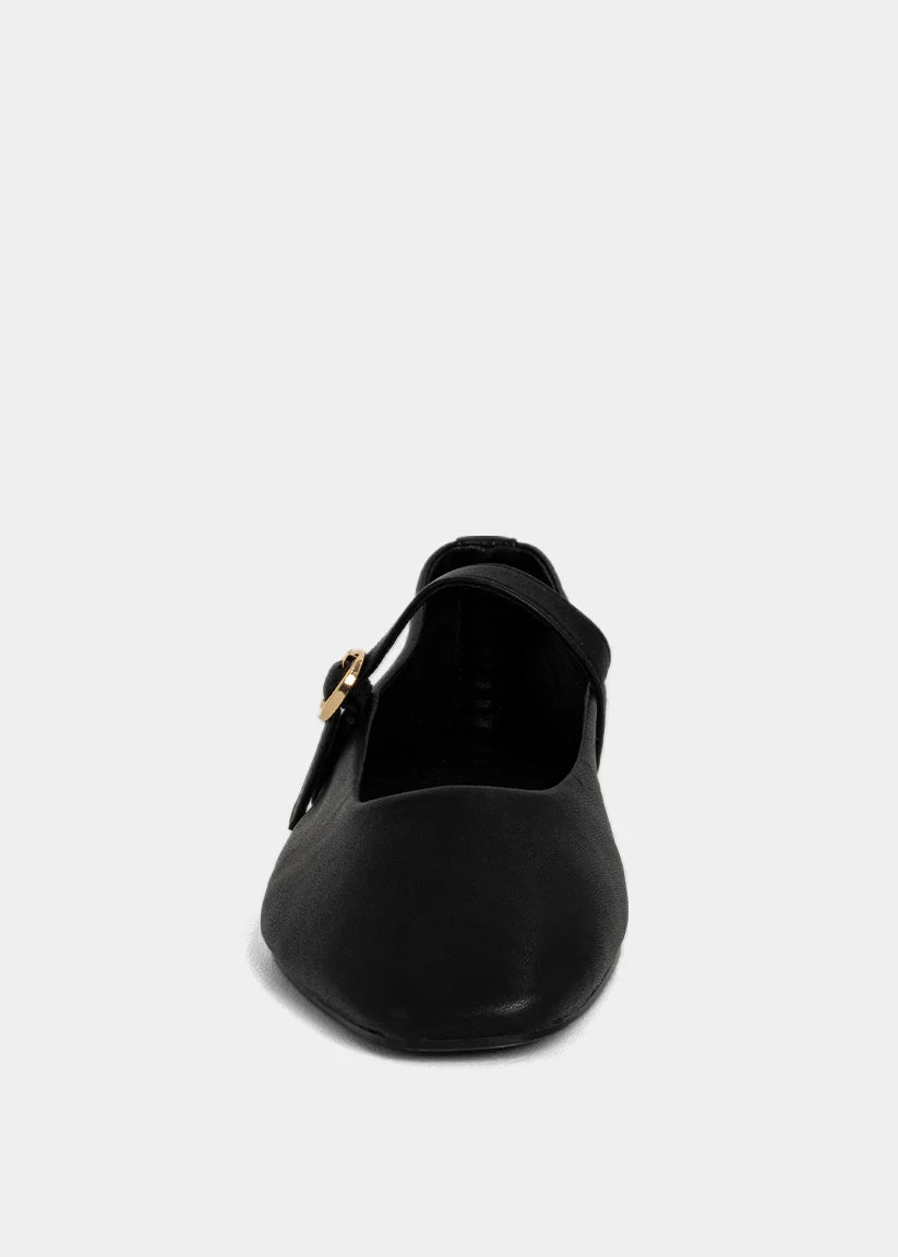 Annabelle Flat