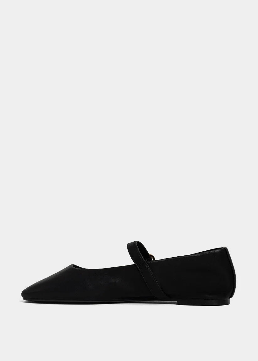 Annabelle Flat