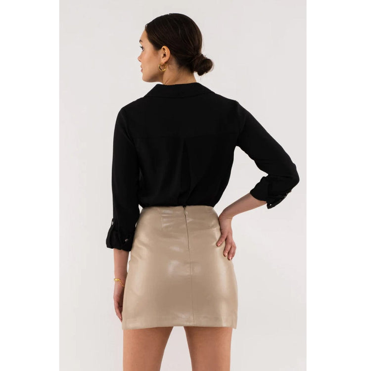 Classic Button Down Blouse black back | MILK MONEY milkmoney.co | cute tops for women. trendy tops for women. cute blouses for women. stylish tops for women. pretty womens tops. 