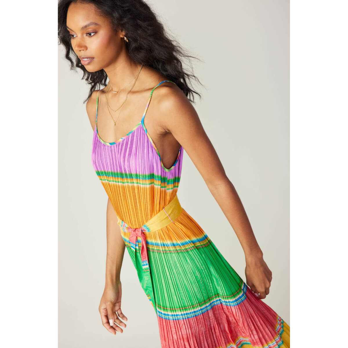 Color Block Pleated Cami Maxi Dress side | MILK MONEY milkmoney.co | cute clothes for women. womens online clothing. trendy online clothing stores. womens casual clothing online. trendy clothes online. trendy women's clothing online. ladies online clothing stores. trendy women's clothing stores. cute female clothes.