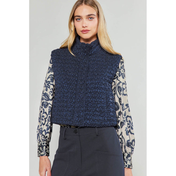 Cropped Quilting Vest navy front | MILK MONEY milkmoney.co | cute clothes for women. womens online clothing. trendy online clothing stores. womens casual clothing online. trendy clothes online. trendy women's clothing online. ladies online clothing stores. trendy women's clothing stores. cute female clothes.