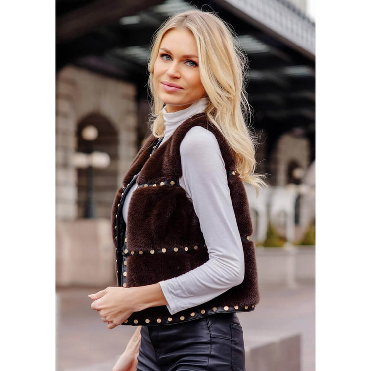 Espresso Faux Fur Giselle Studded Vest brown front | MILK MONEY milkmoney.co | cute jackets for women. cute coats. cool jackets for women. stylish jackets for women. trendy jackets for women. trendy womens coats.
