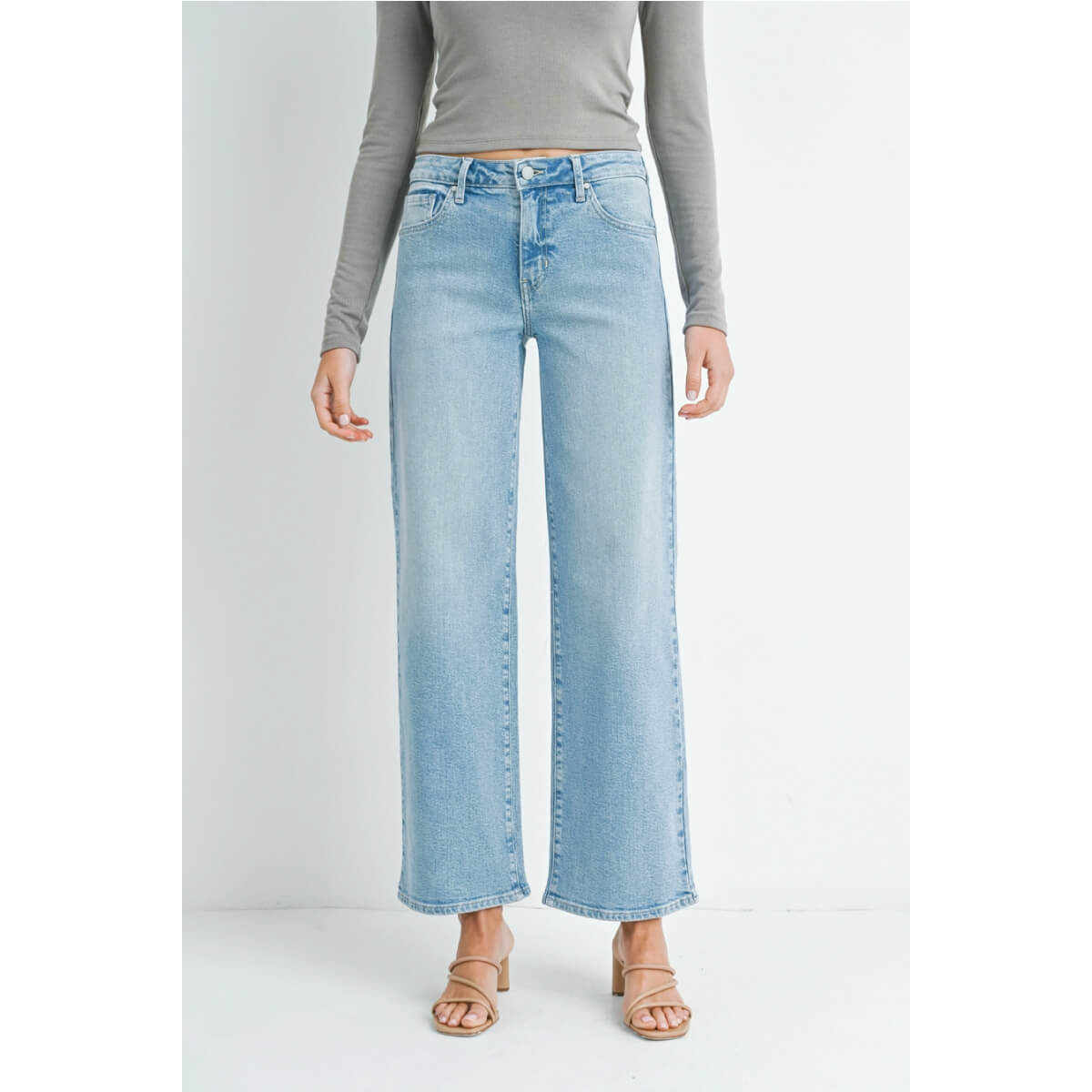 Mid-Rise Slim Wide Leg Jean lt wash front | MILK MONEY milkmoney.co | cute clothes for women. womens online clothing. trendy online clothing stores. womens casual clothing online. trendy clothes online. trendy women's clothing online. ladies online clothing stores. trendy women's clothing stores. cute female clothes.
