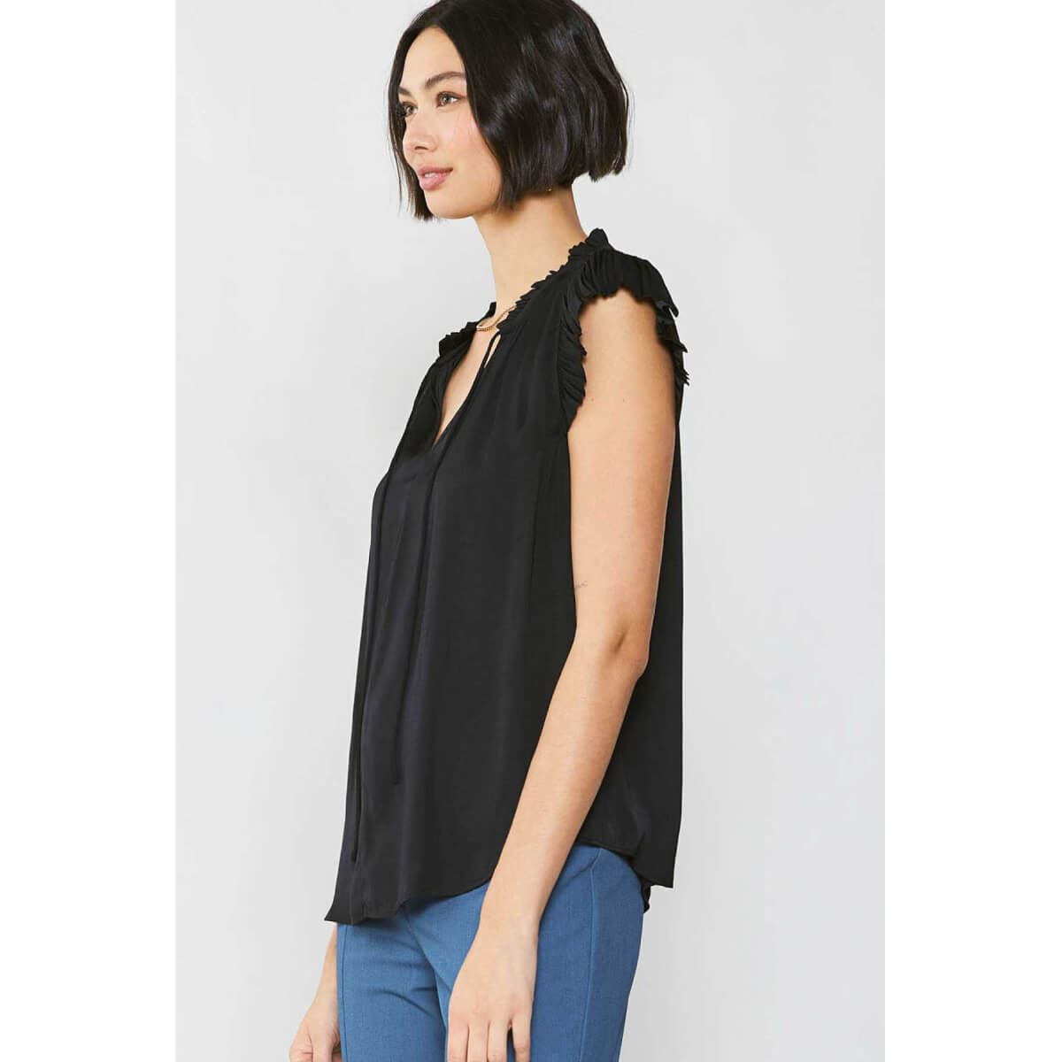 Pleated Short Sleeve Blouse black side | MILK MONEY milkmoney.co | cute tops for women. trendy tops for women. cute blouses for women. stylish tops for women. pretty womens tops.