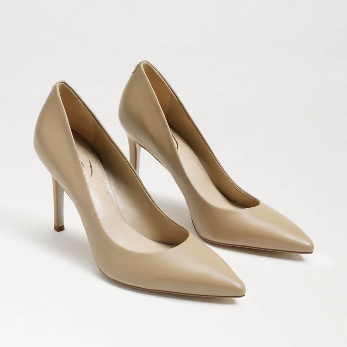 Hazel pointed hot sale toe heel