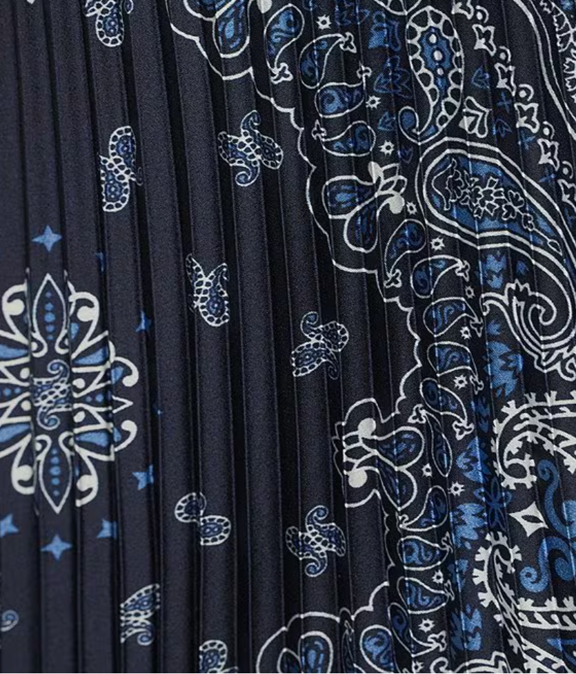 Bandana Print Pleated Skirt
