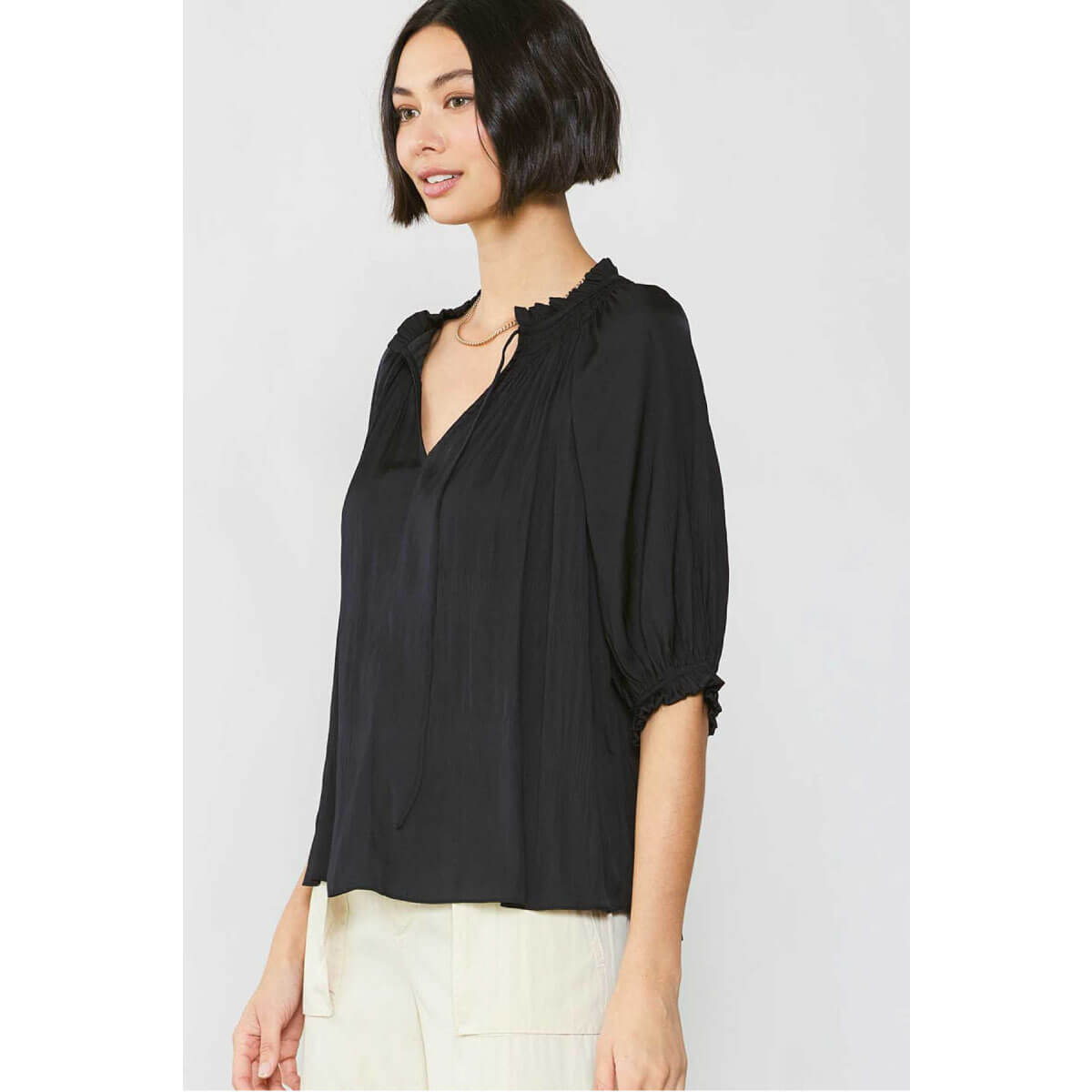 Short Sleeve Tie Front Top black side | MILK MONEY milkmoney.co | cute tops for women. trendy tops for women. cute blouses for women. stylish tops for women. pretty womens tops.