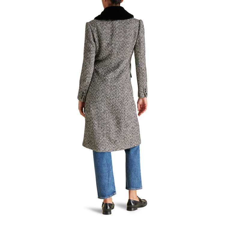 Steve Madden Dienne Tweed Coat black back | MILK MONEY milkmoney.co | cute jackets for women. cute coats. cool jackets for women. stylish jackets for women. trendy jackets for women. trendy womens coats.
