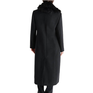 Steve Madden Faux Fur Collar Prince Coat black back | MILK MONEY milkmoney.co | cute jackets for women. cute coats. cool jackets for women. stylish jackets for women. trendy jackets for women. trendy womens coats.