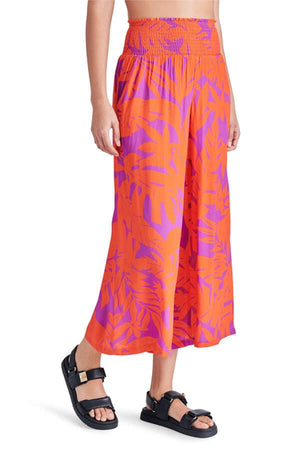 Steve Madden Resort Trouser orange side | MILK MONEY milkmoney.co | cute pants for women. cute trendy pants.