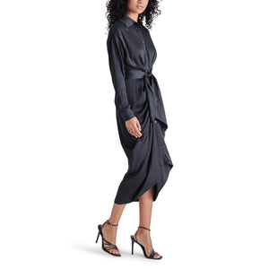 Steve Madden Sula Long Sleeve Shirtdress black side | MILK MONEY milkmoney.co | cute clothes for women. womens online clothing. trendy online clothing stores. womens casual clothing online. trendy clothes online. trendy women's clothing online. ladies online clothing stores. trendy women's clothing stores. cute female clothes.