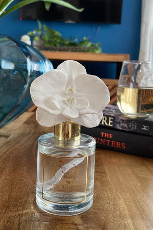 Sweet Azalee Ceramic Orchid Flower Fragrance Diffuser front | MILK MONEY milkmoney.co | home decor