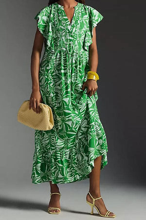 Tropical Print Button Front Midi Dress green front | MILK MONEY milkmoney.co | cute clothes for women. womens online clothing. trendy online clothing stores. womens casual clothing online. trendy clothes online. trendy women's clothing online. ladies online clothing stores. trendy women's clothing stores. cute female clothes.