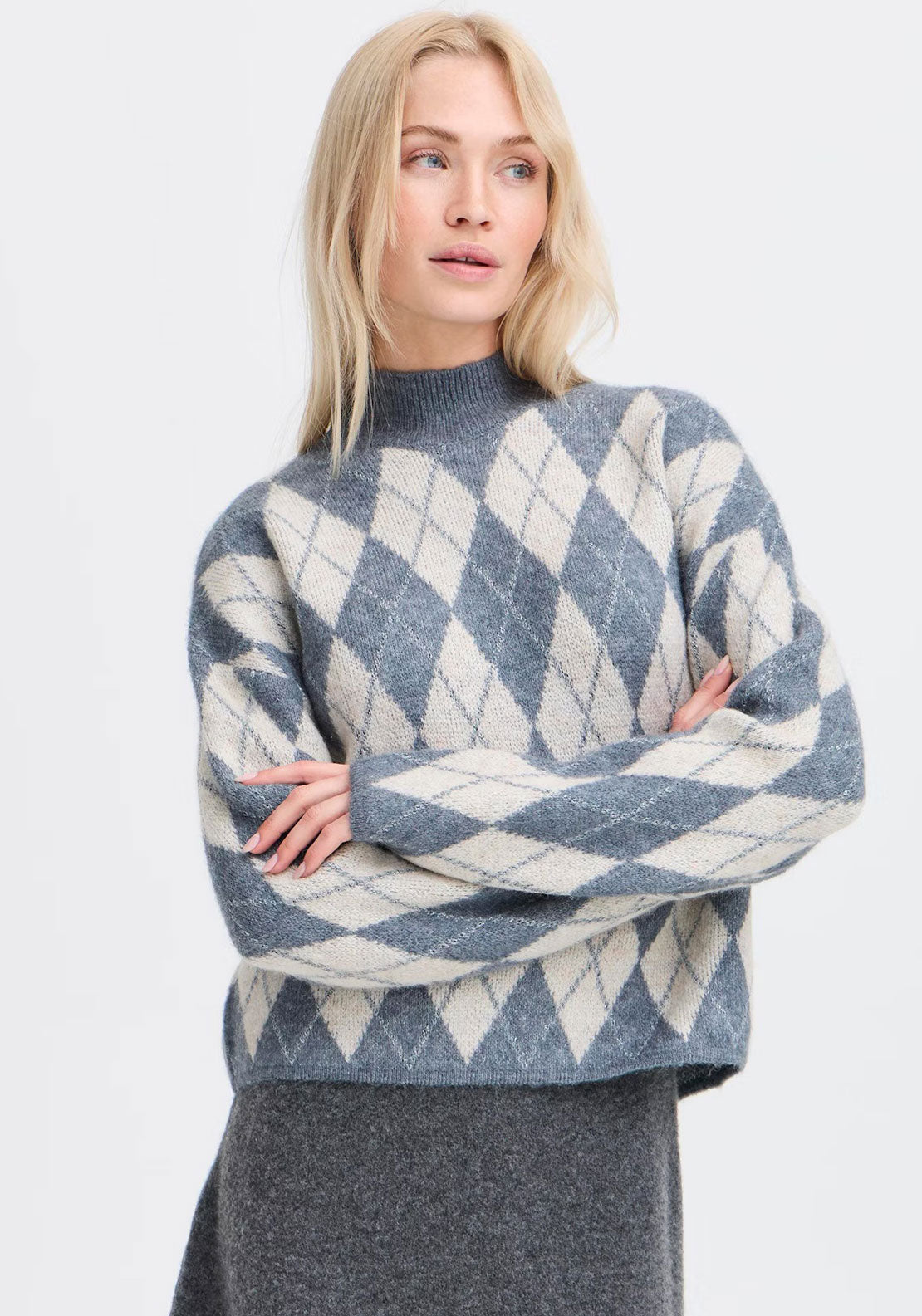 b. young Bynafta Argyle Jumper