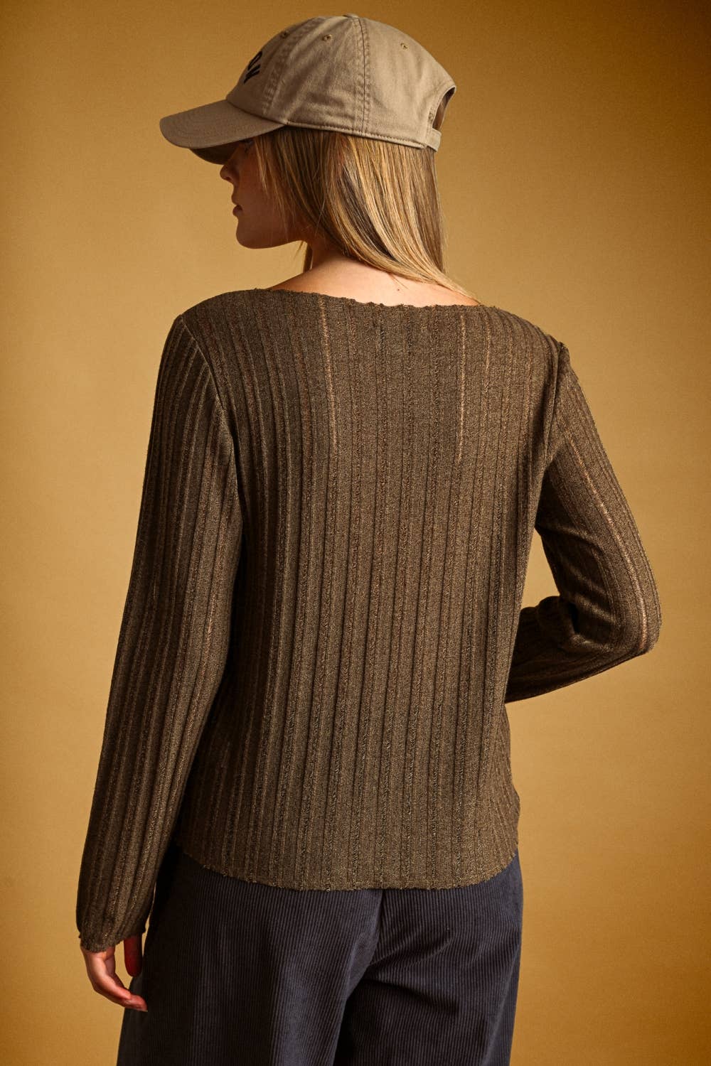 Long Sleeve Round Neck Knit Top