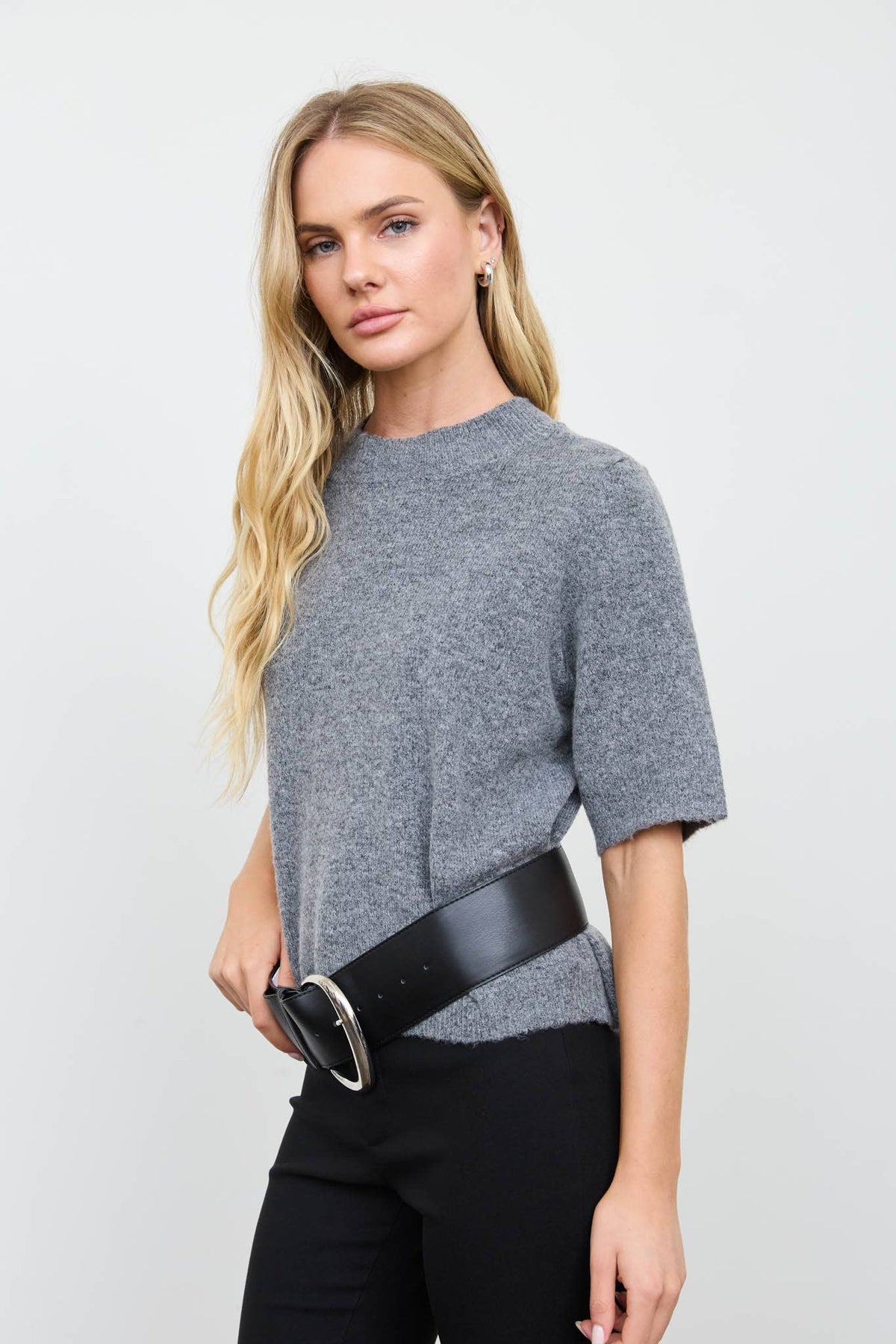Crewneck SS Pullover Sweater