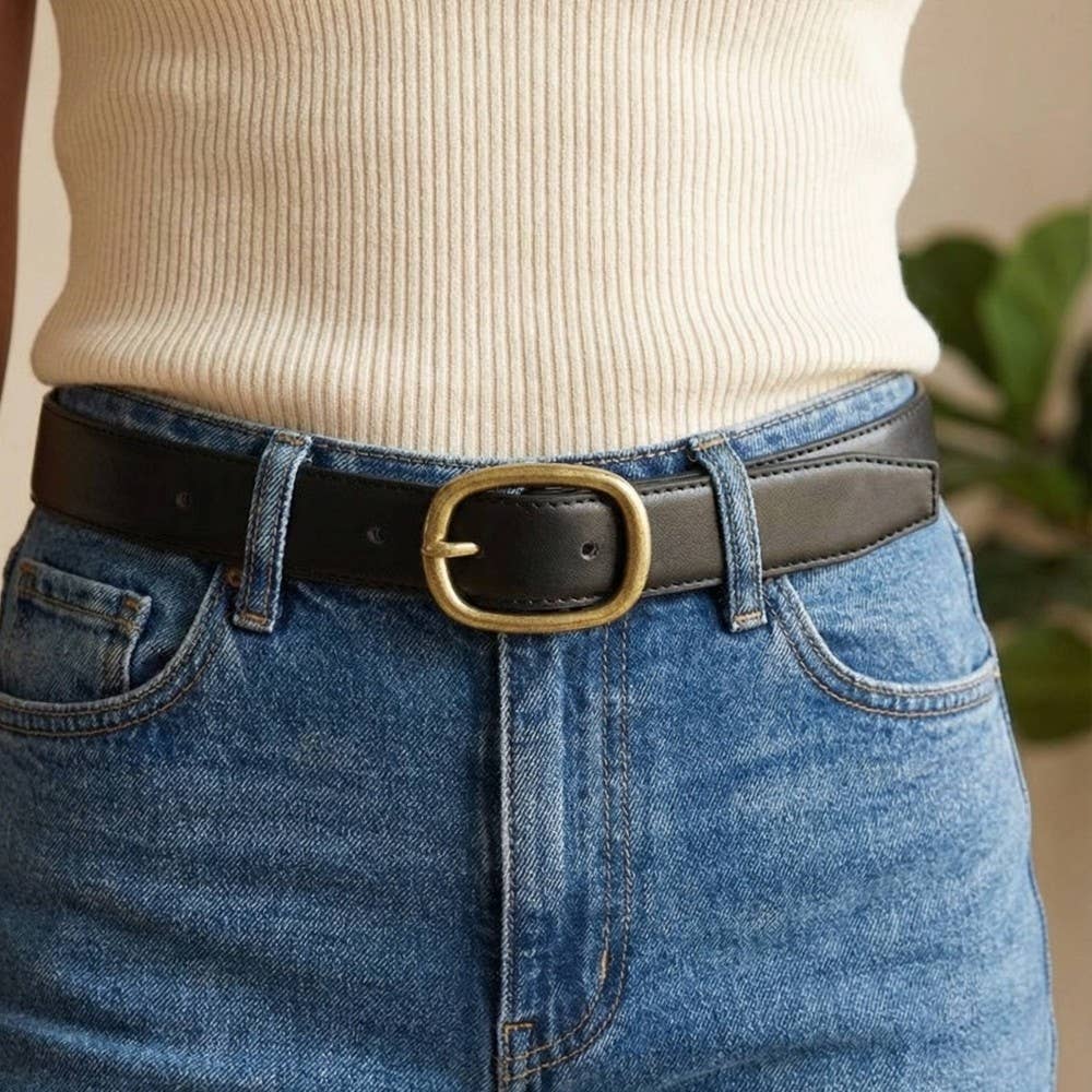 Oval Buckle Faux Leather Belt
