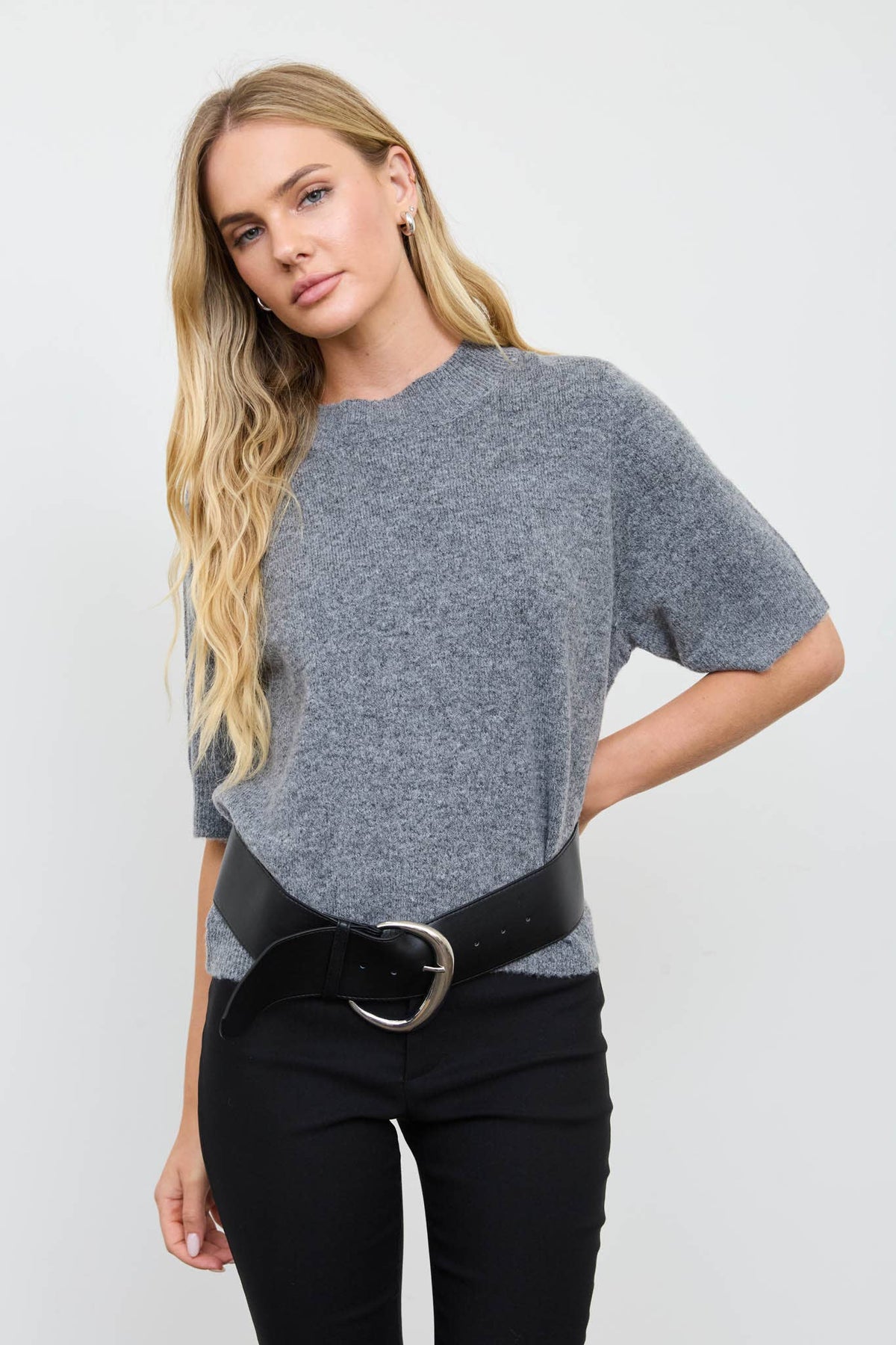 Crewneck SS Pullover Sweater