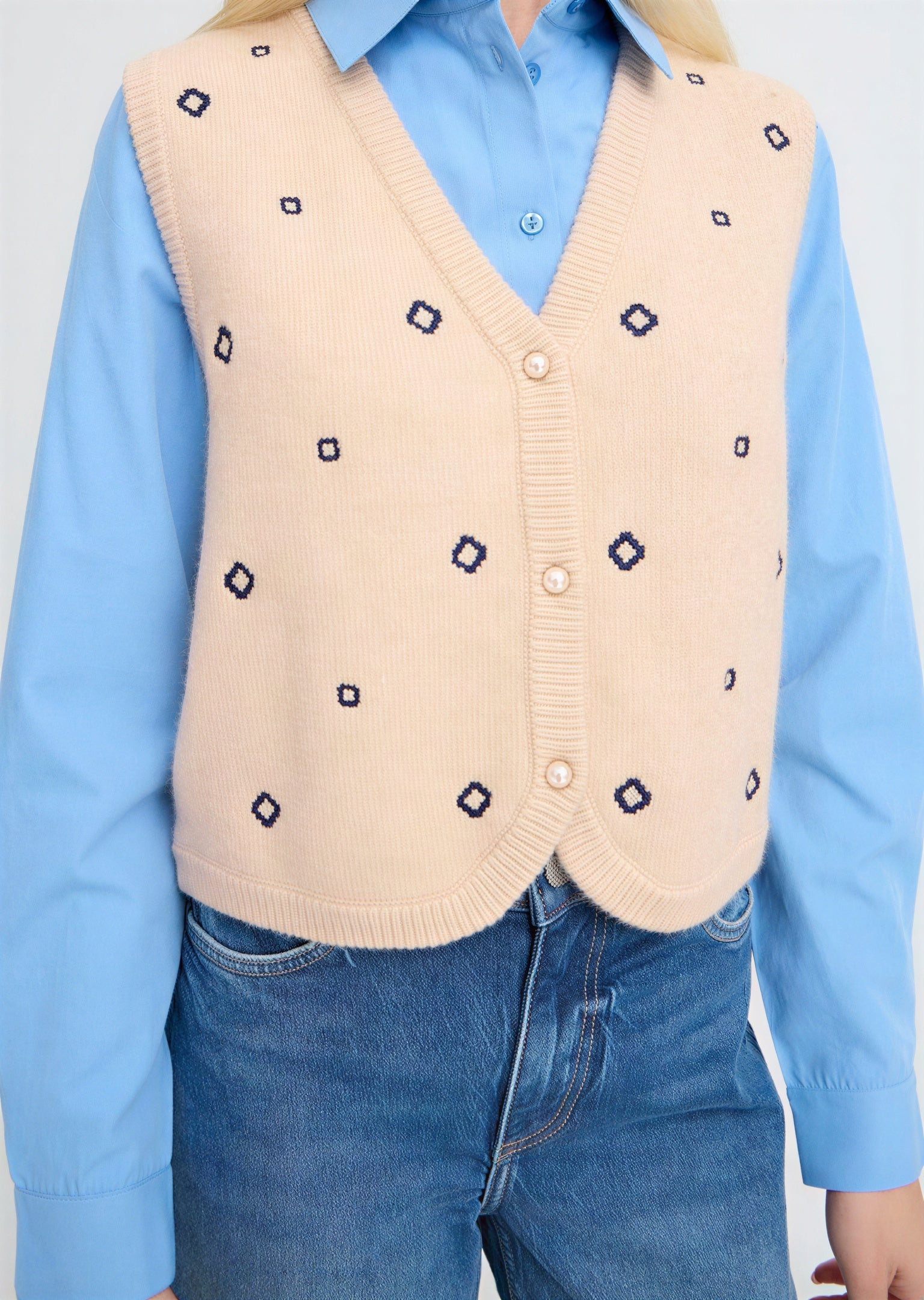 Bynadika Embroidered Vest