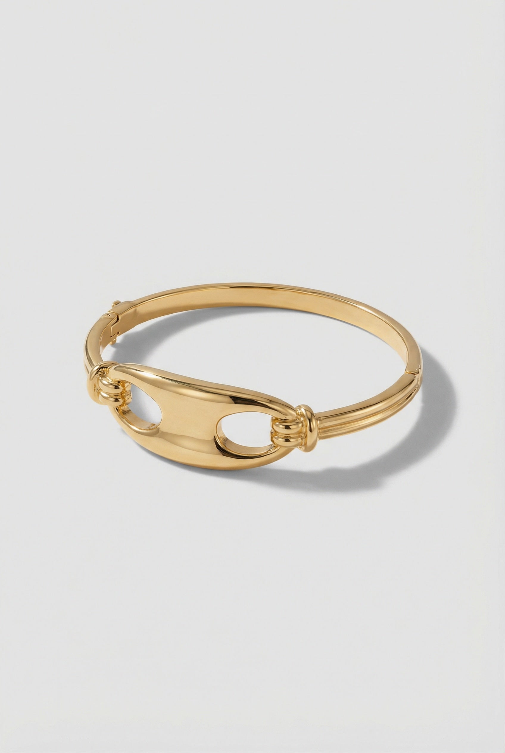 Gold Sculpted Link Cuff