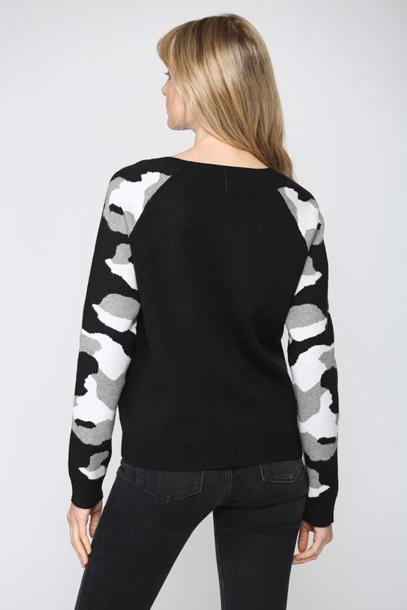 Camo Long Sleeve V-Neck Sweater black back | MILK MONEY milkmoney.co | cute sweaters for women. cute knit sweaters. cute pullover sweaters
