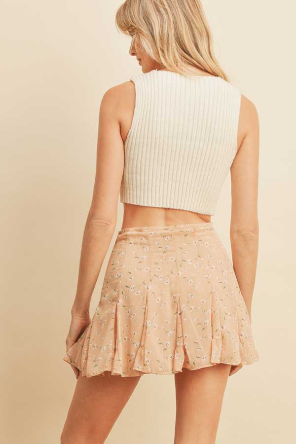 Daisy Print Flared Mini Skirt blush back  | MILK MONEY milkmoney.co | cute clothes for women. womens online clothing. trendy online clothing stores. womens casual clothing online. trendy clothes online. trendy women's clothing online. ladies online clothing stores. trendy women's clothing stores. cute female clothes.