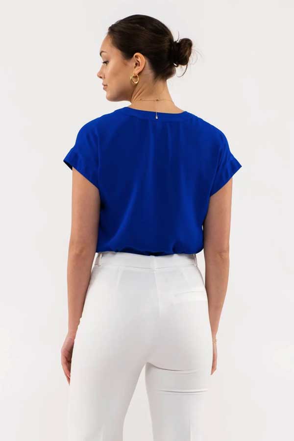 Everyday V-Neck Short Sleeve Top royal blue back | MILK MONEY milkmoney.co | cute clothes for women. womens online clothing. trendy online clothing stores. womens casual clothing online. trendy clothes online. trendy women's clothing online. ladies online clothing stores. trendy women's clothing stores. cute female clothes.
