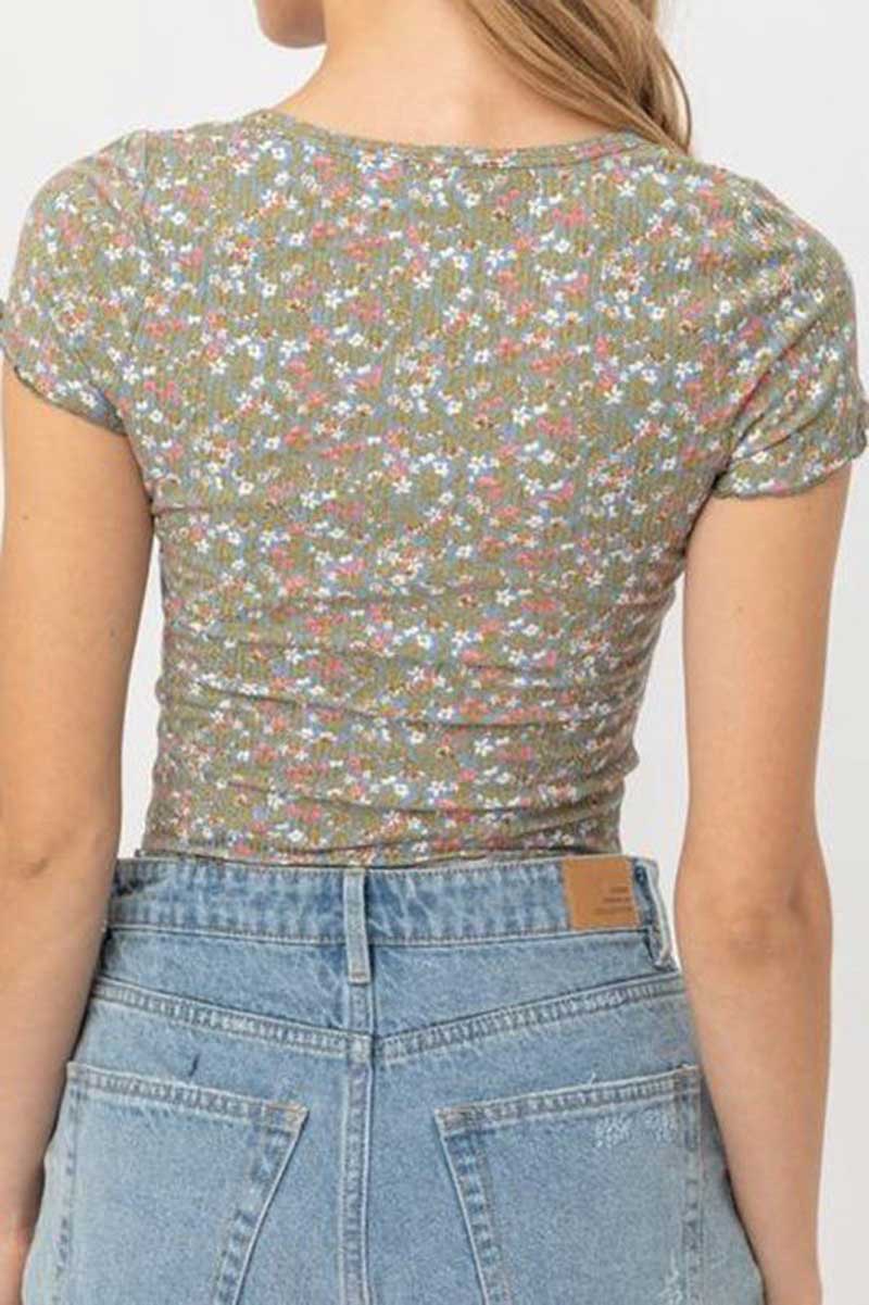 Floral Print Button Down Cropped Top sage back | MILK MONEY milkmoney.co | cute tops for women. trendy tops for women. stylish tops for women. pretty womens tops. 