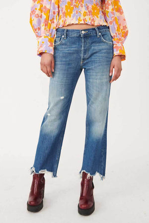 Maggie Mid Rise Straight-Leg Jean by Free People blue front | MILK MONEY milkmoney.co | jeans for women. blue jeans for women. trendy jeans. denim jeans for women. cute jeans for women. free people clothing. boho chic clothing. bohemian fashion.
