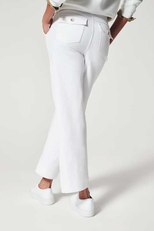 Spanx Stretch Twill Cropped Wide Leg Pant white back | MILK MONEY milkmoney.co | cute clothes for women. womens online clothing. trendy online clothing stores. womens casual clothing online. trendy clothes online. trendy women's clothing online. ladies online clothing stores. trendy women's clothing stores. cute female clothes.
